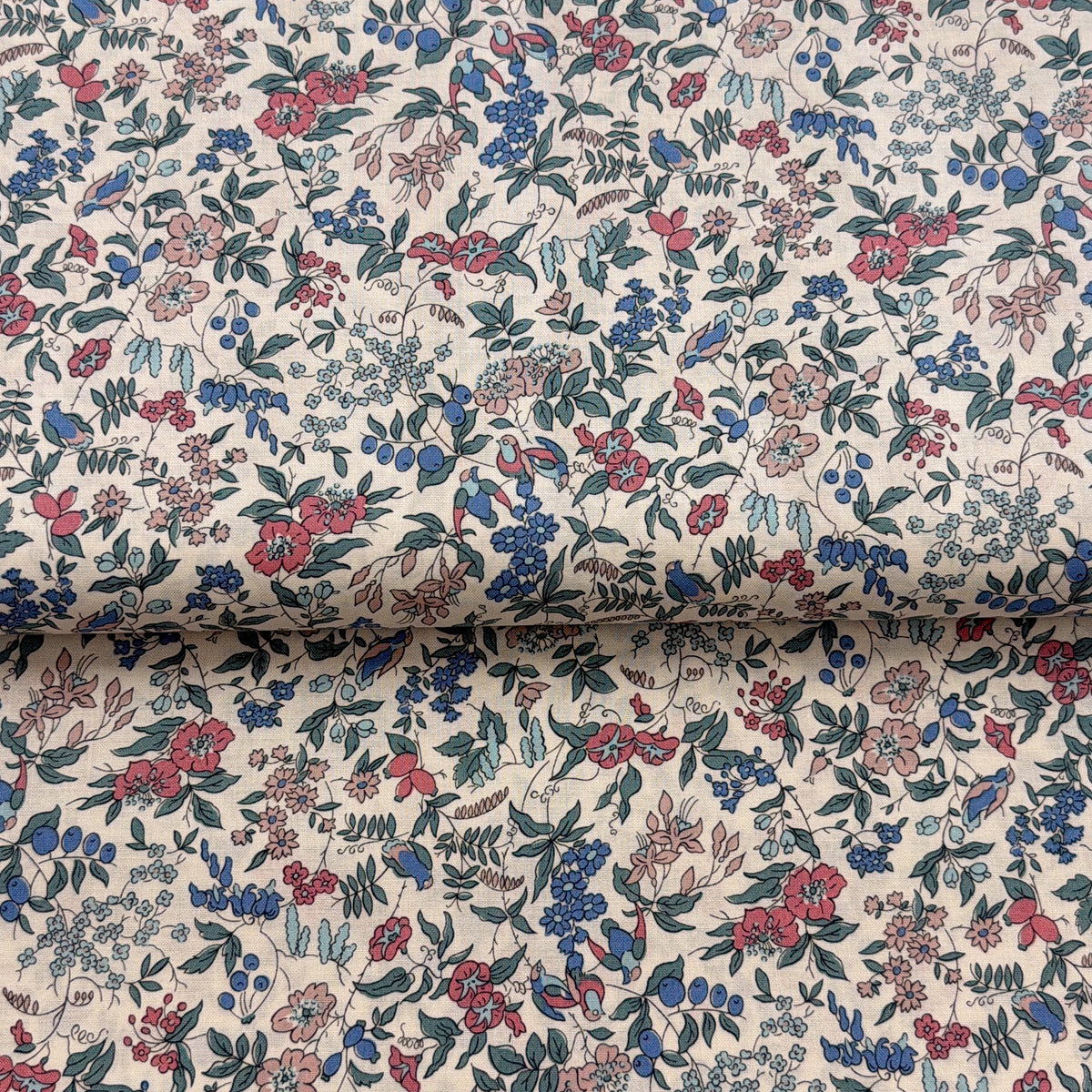 Adelaides Song C - Liberty Fabrics - Coton à courtepointe