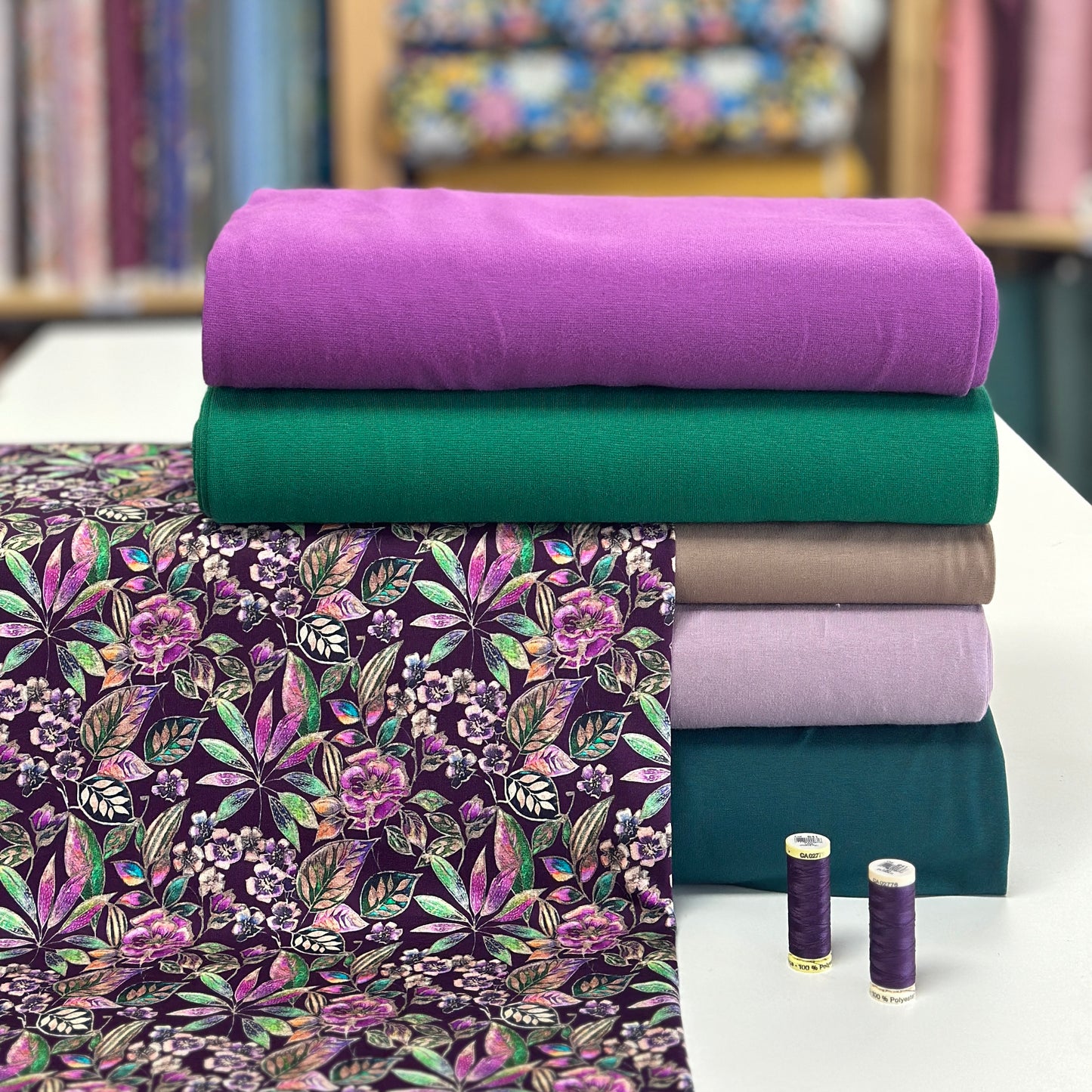 Jardin brodé violet - Jersey imprimé