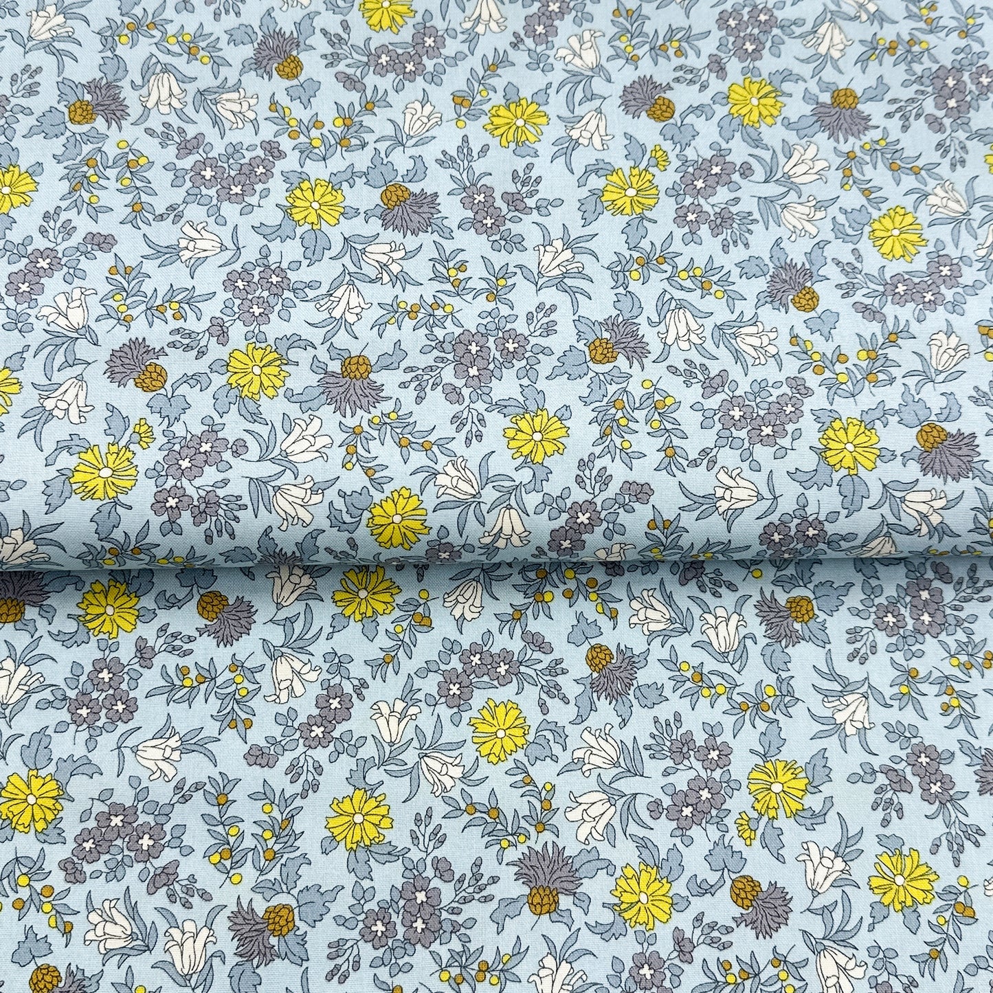 Nature’s garden - Liberty Fabrics - Coton imprimé