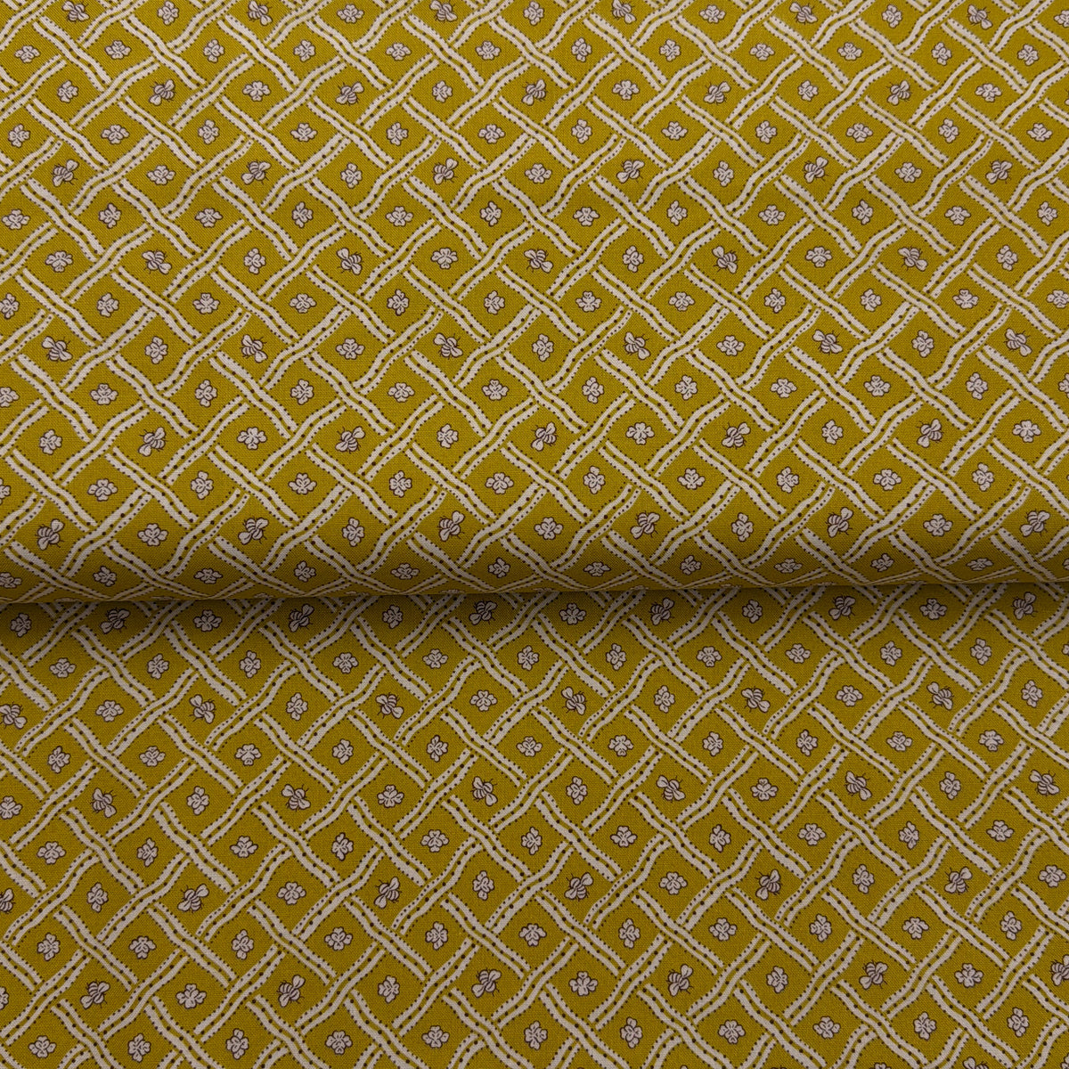 Bumble Trellis A - Liberty Fabrics - Coton à courtepointe