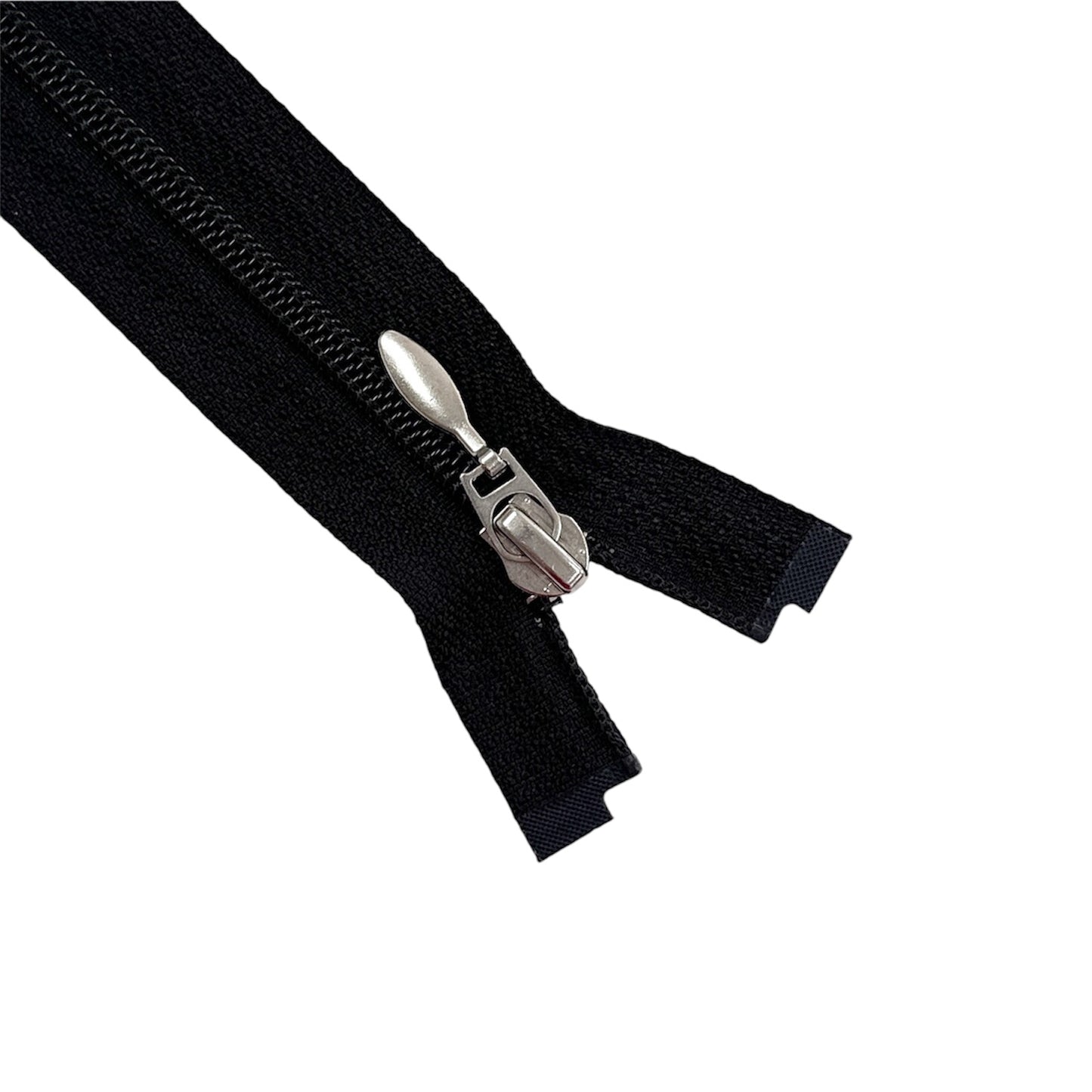23 cm (9”) separable zipper closure - Black