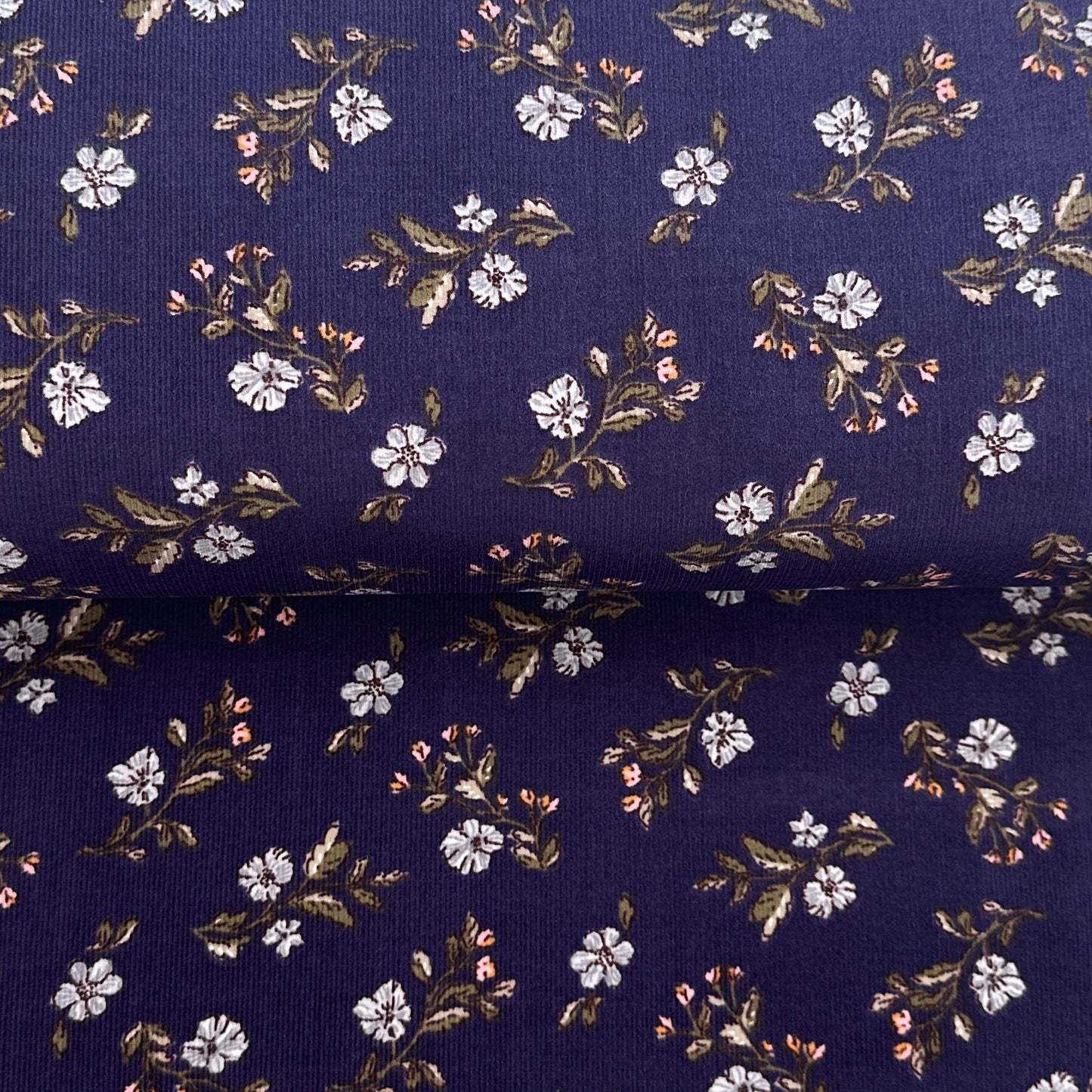 Lina - Corduroy Velour