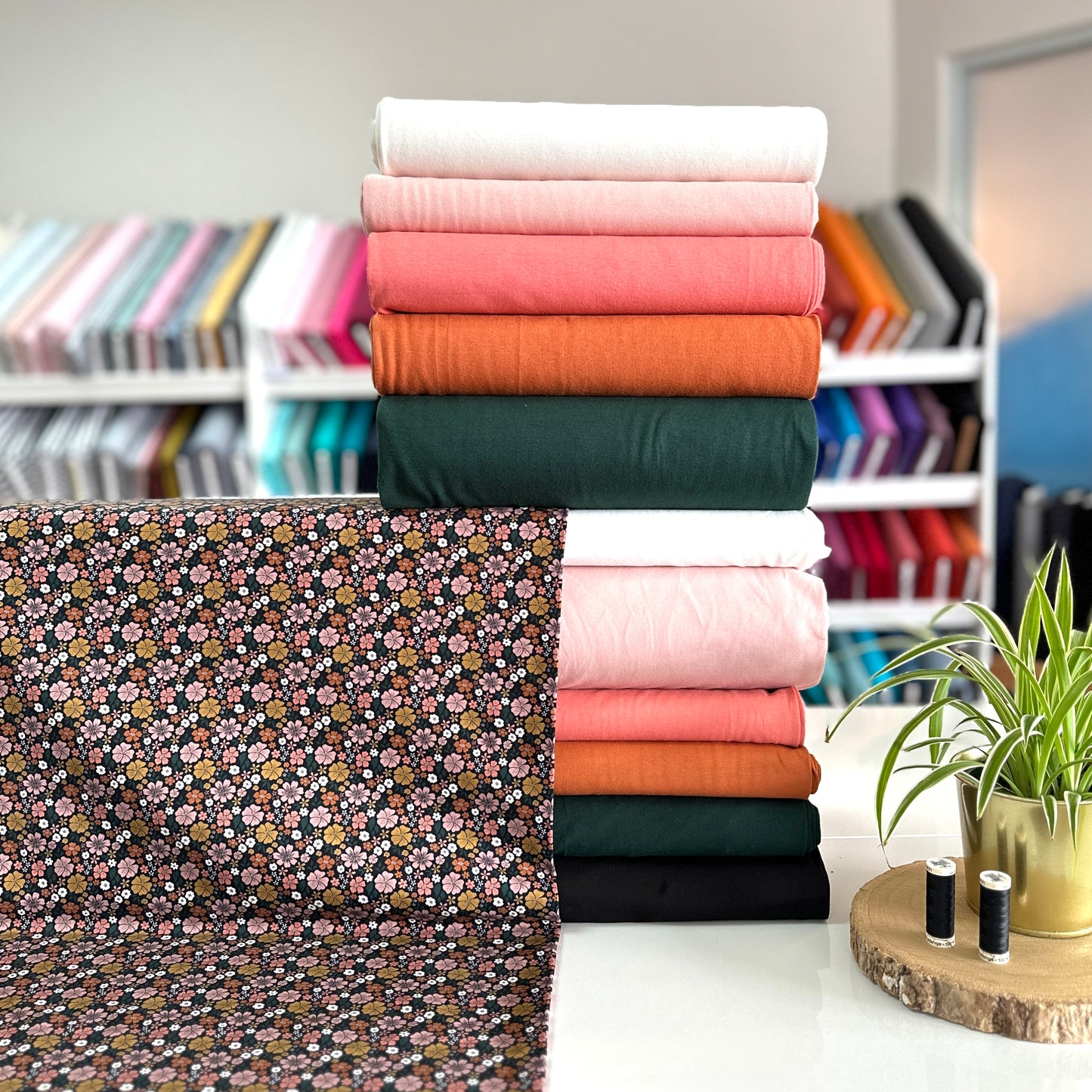 Multi fleurs noir - NON NON OUI - French Terry imprimé