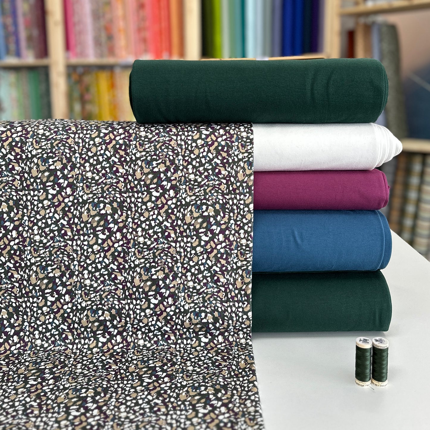 Spotted - Printed Jersey