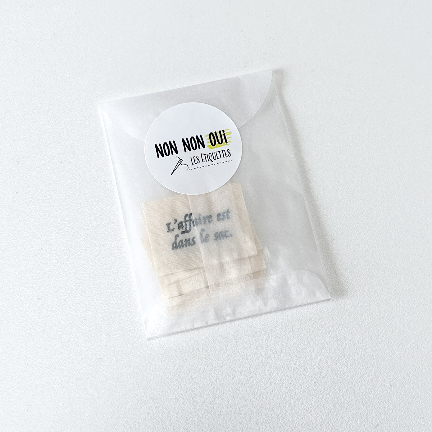 Hop in the bag - Cotton sewing label