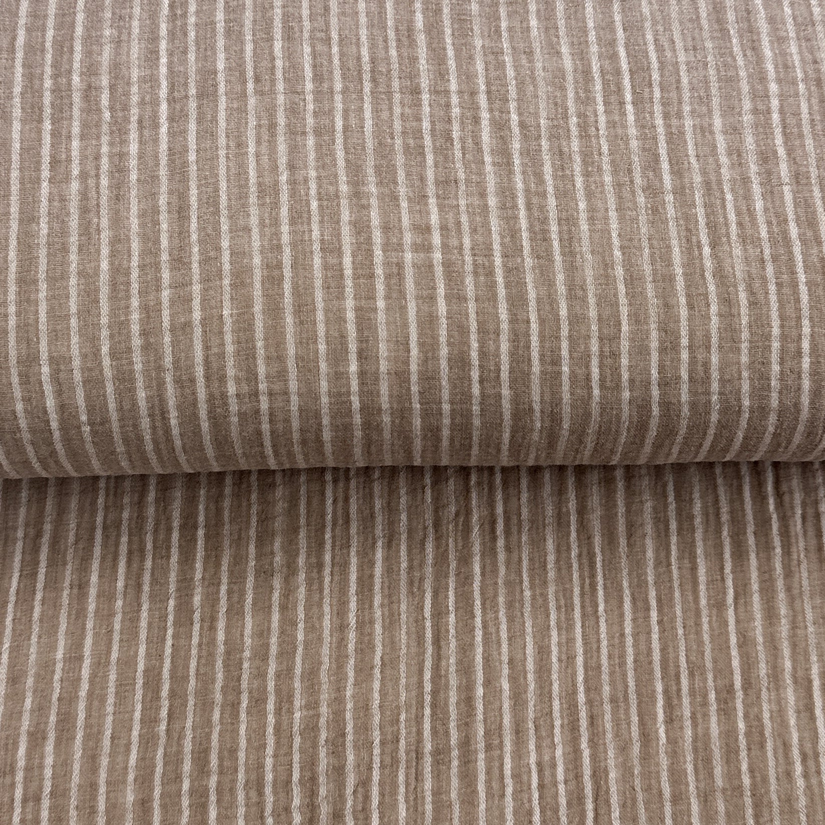 Ligné taupe - Mousseline de coton teint sur fil