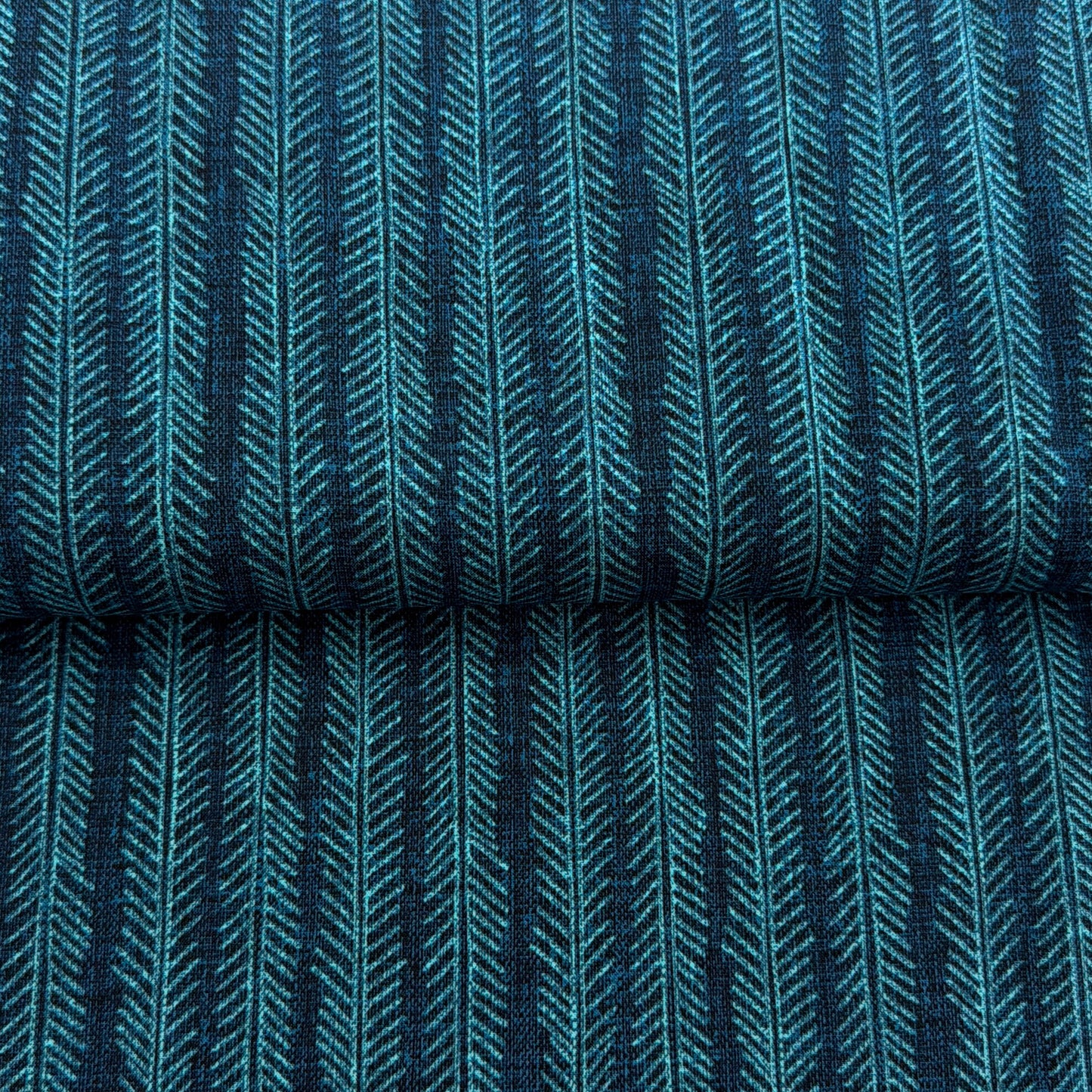 Lignes sapinées pétrole - Figo Fabrics - Coton courtepointe imprimé