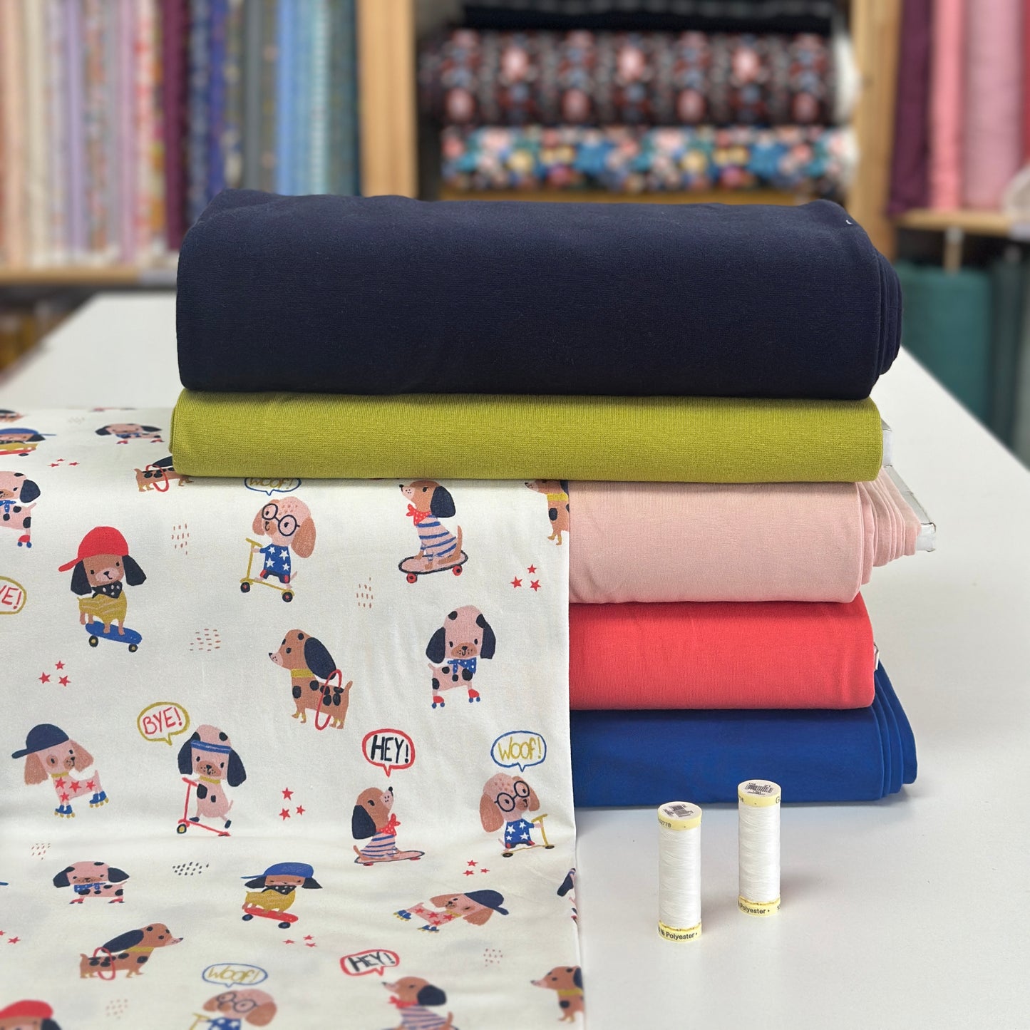 Chiens blanc cassé - Jersey imprimé digital