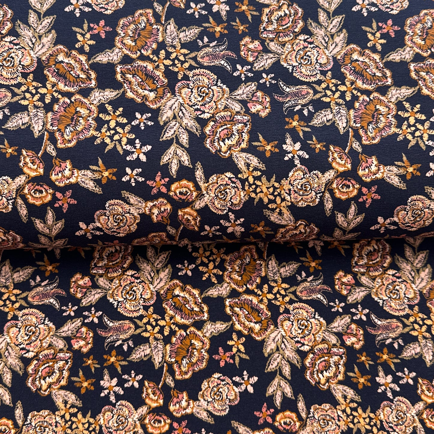 Broderies marine - NON NON OUI - Jersey imprimé