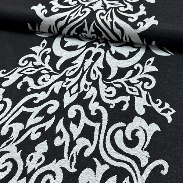 Expandable damask