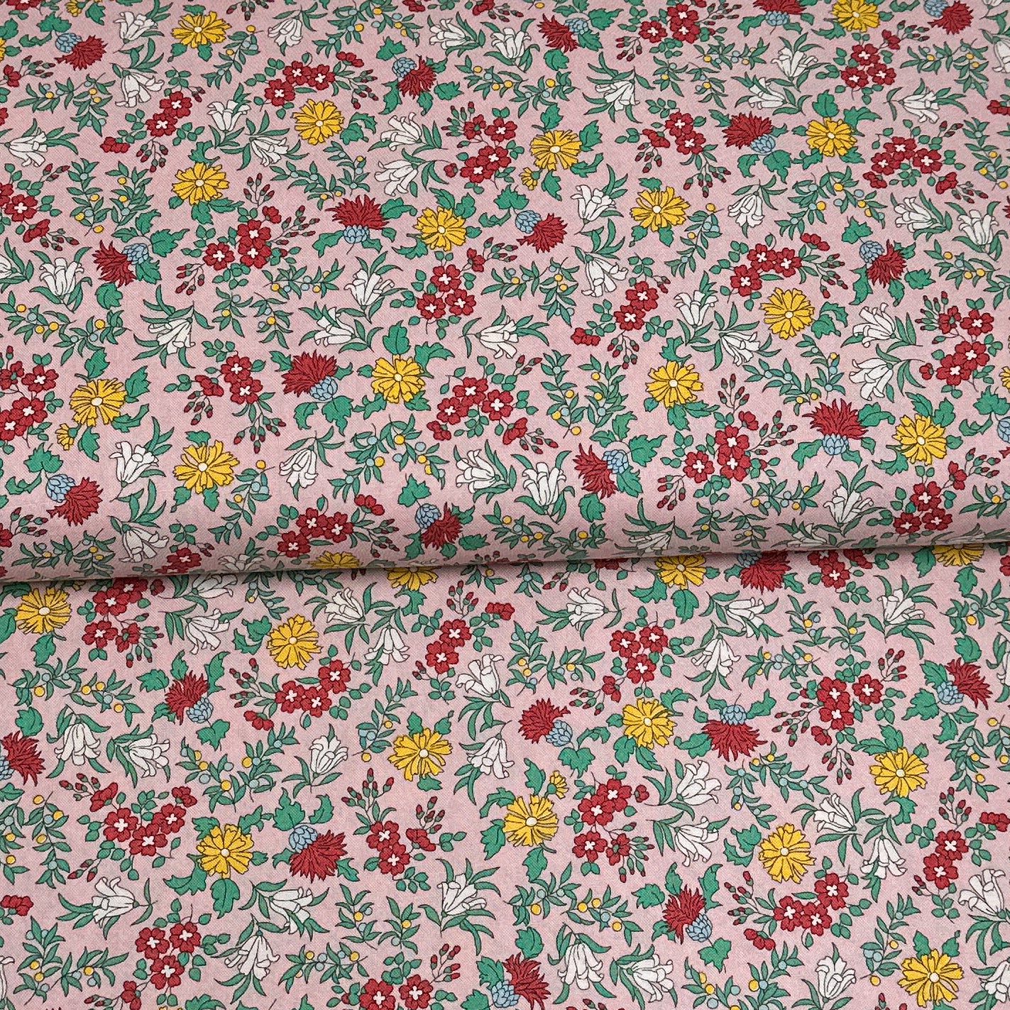 Nature’s garden rose - Liberty Fabrics - Coton imprimé