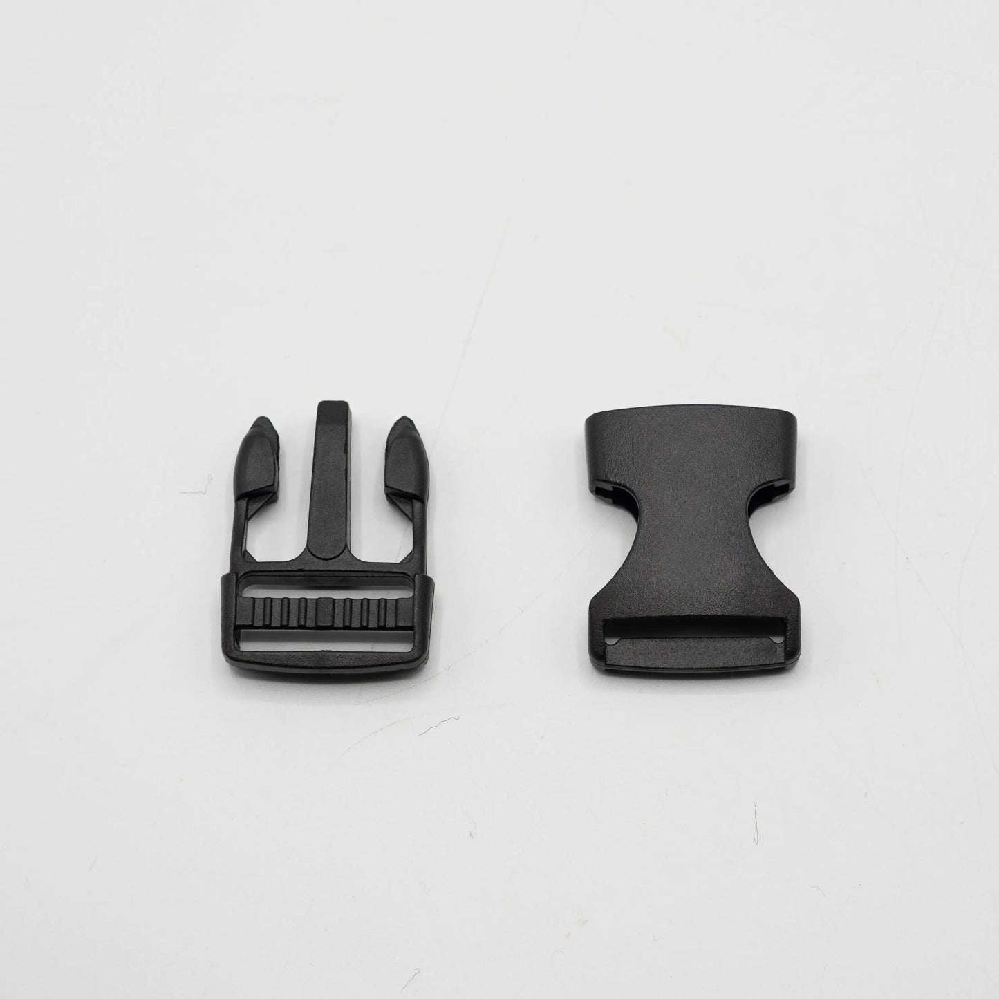Attache clip 25 mm - Noir