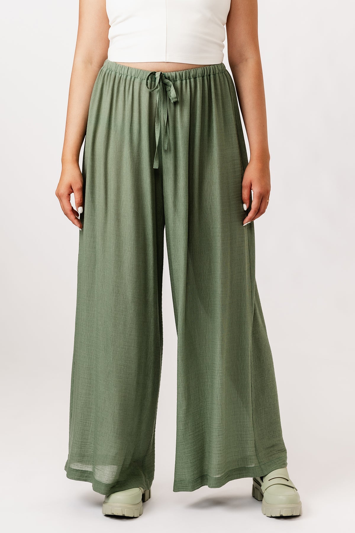 Simple trouser sewing pattern