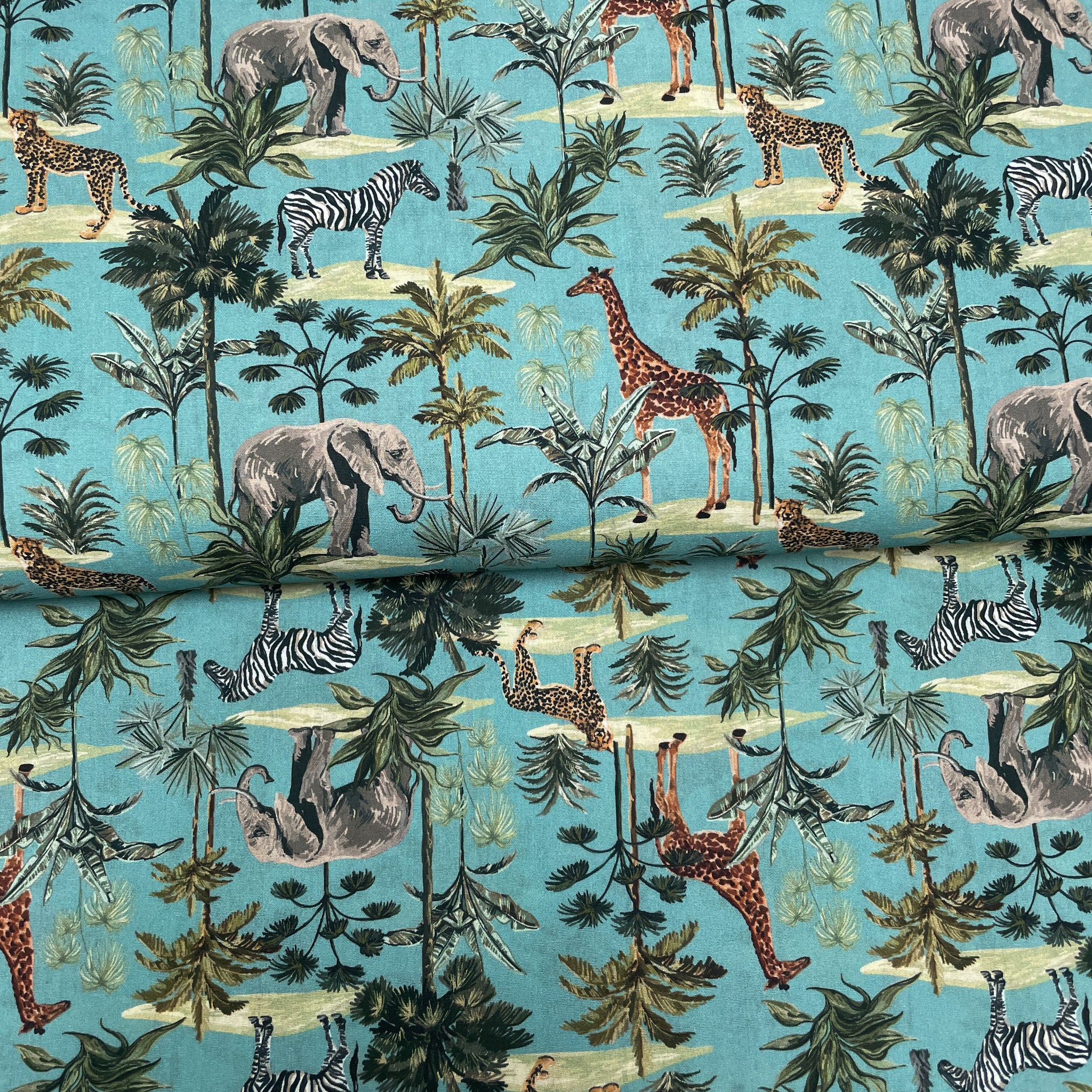 Blue safari animals - Printed poplin